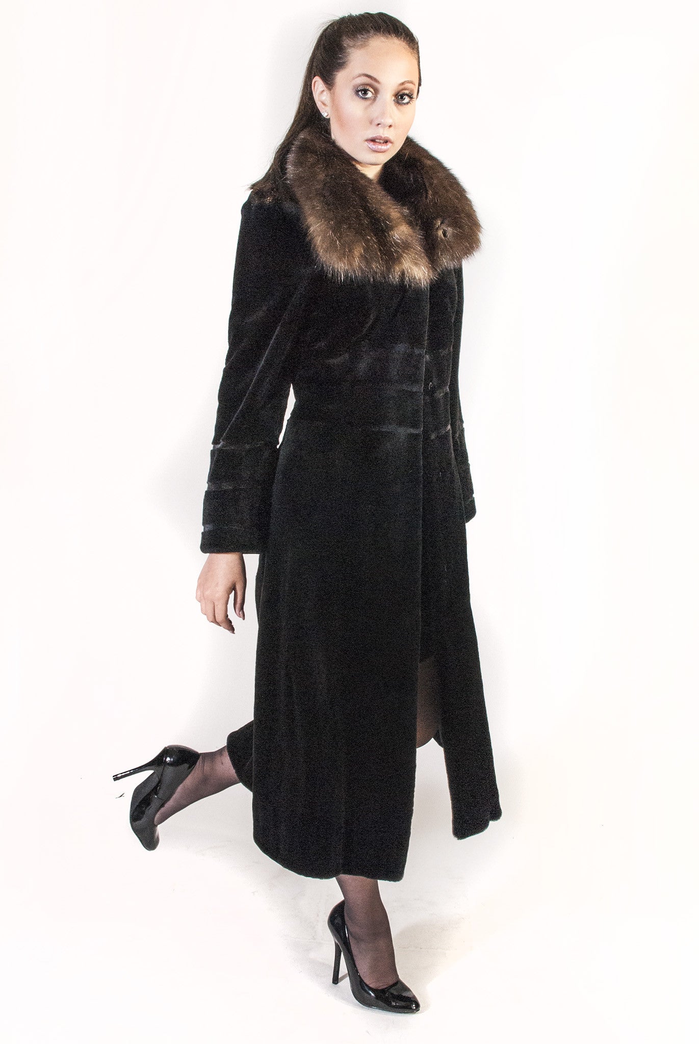 Princess style sheared mink fur coat with sable fur collar